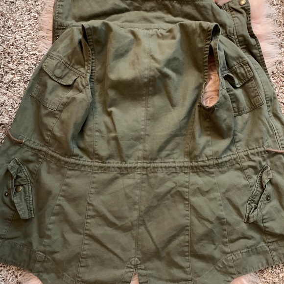 🗣DONATED - Picture 3 of 4